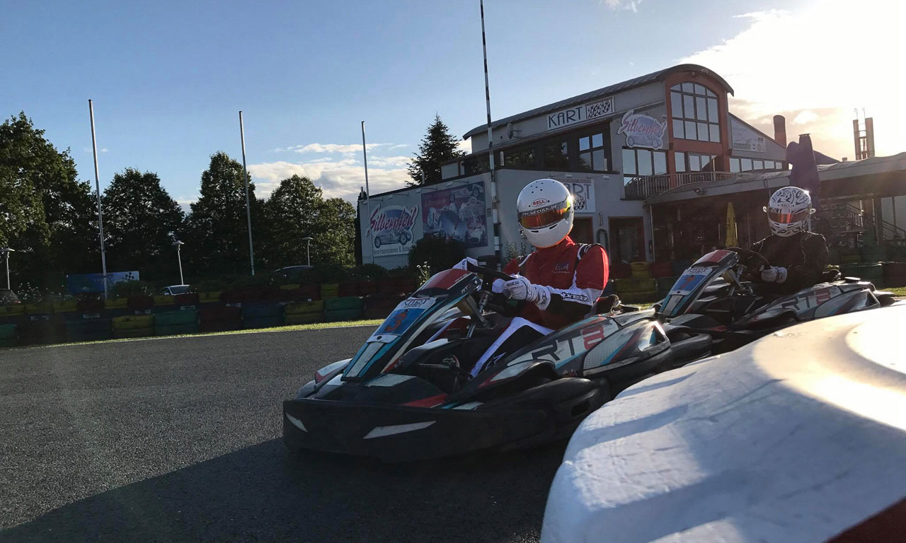 Kart 2000 Kurve fahren